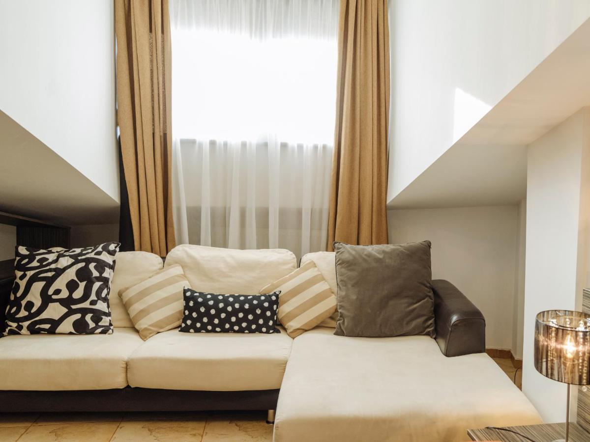Amazing City View Residences - Penthouse & Apartment Bukarest Eksteriør billede