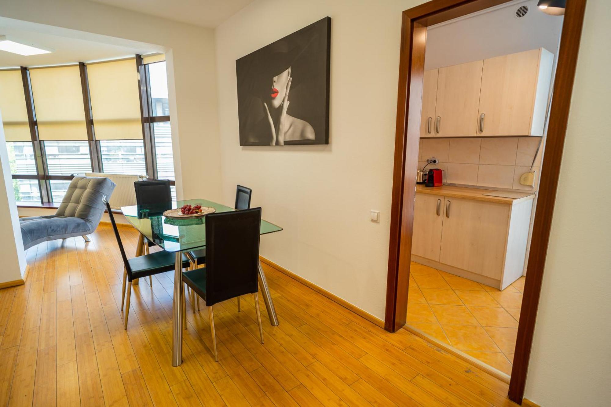 Amazing City View Residences - Penthouse & Apartment Bukarest Eksteriør billede